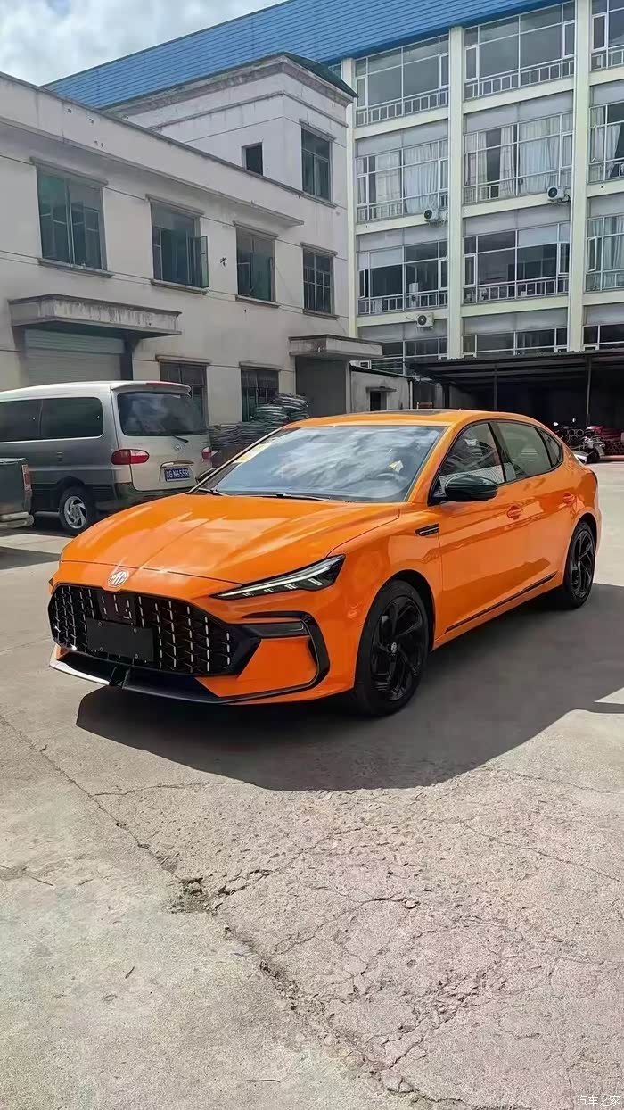 全新名爵6 运动轿跑 这是你的菜吗?零首付开走