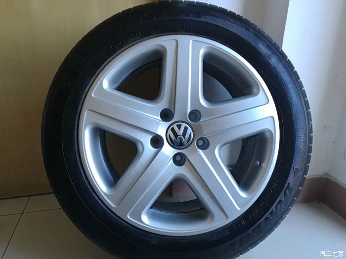 途锐19寸五幅轮毂 非常新