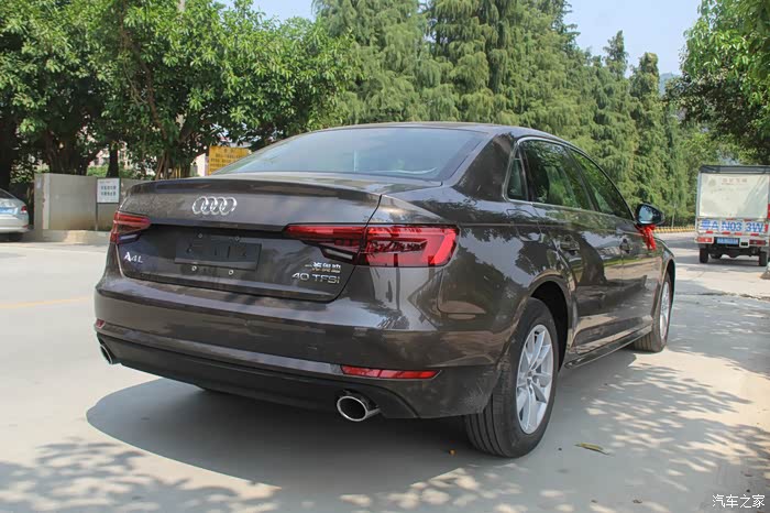 a4洋葱版(b9)提车,首提轮不到,小改碳纤维内饰绝对是首发_奥迪a4l论坛