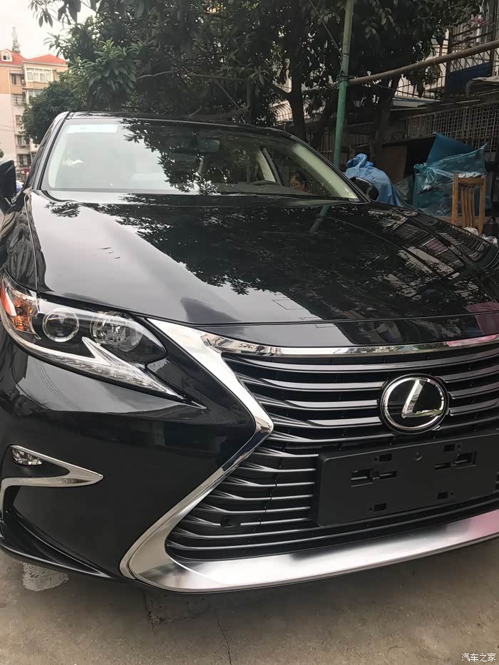 es200黑色外观好看吗