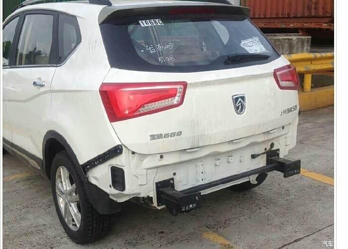 就宝骏560论坛里关于防撞梁的照片本人有话要说
