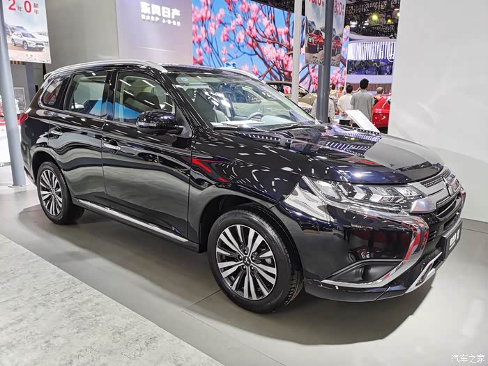 实拍湖南长沙车展2021款欧蓝德