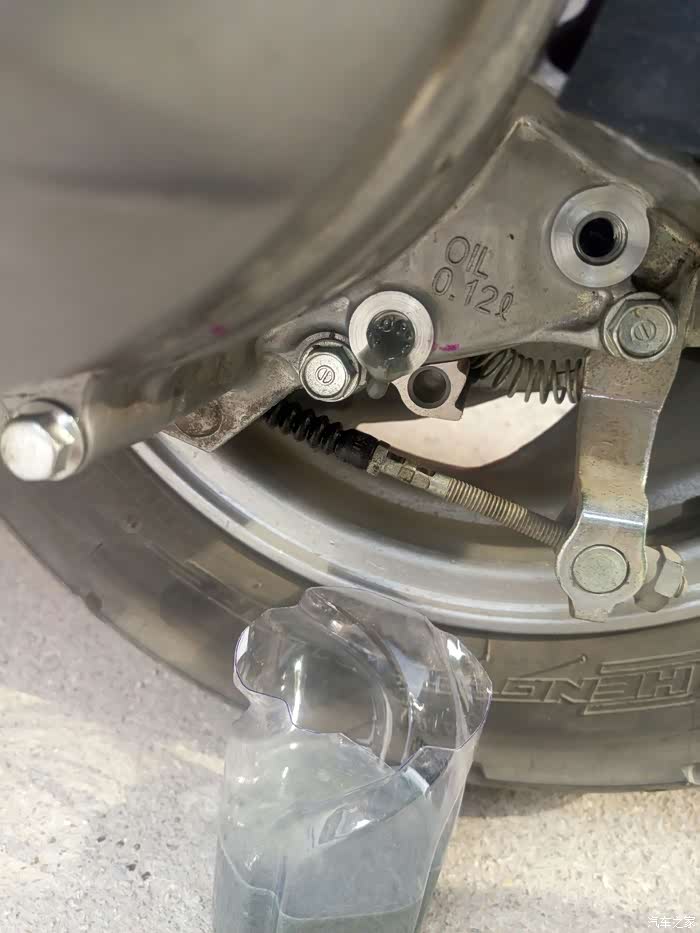 【图】记一次悲剧的换油经历,放油螺丝滑丝!_摩托车论坛_汽车之家论坛