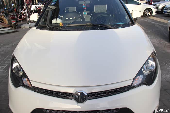 【图】贴了垃圾国产膜,悲催的掉漆了_名爵3论坛_汽车之家论坛