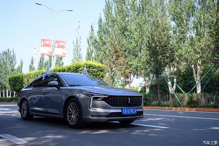 21款奔腾b70不负众望