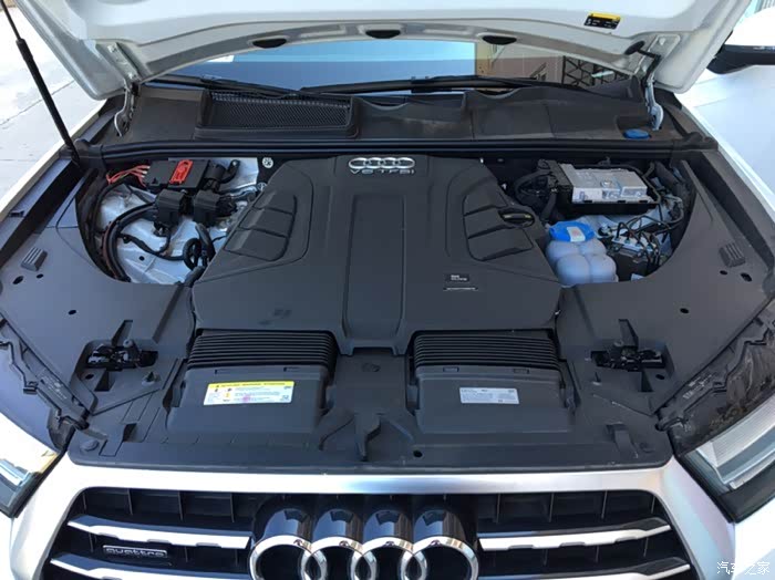 新款奥迪q7最新报价大师的神作优雅的人