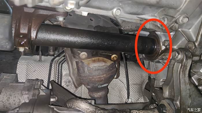 急急急半轴油封漏油有点厉害换油封得多少钱啊