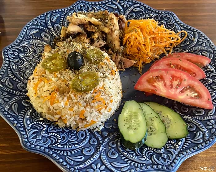 【激情一夏欧洲杯】和朋友去品尝土耳其菜品