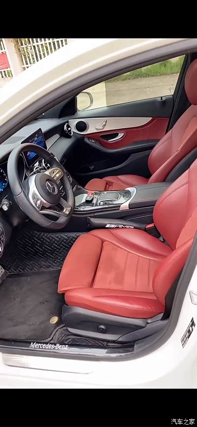 豪华时尚 精致舒服 都在奔驰c260内饰