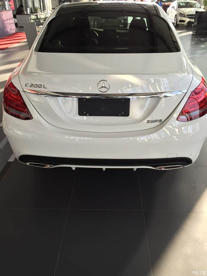 看见这样的c200奥迪a4就是个渣