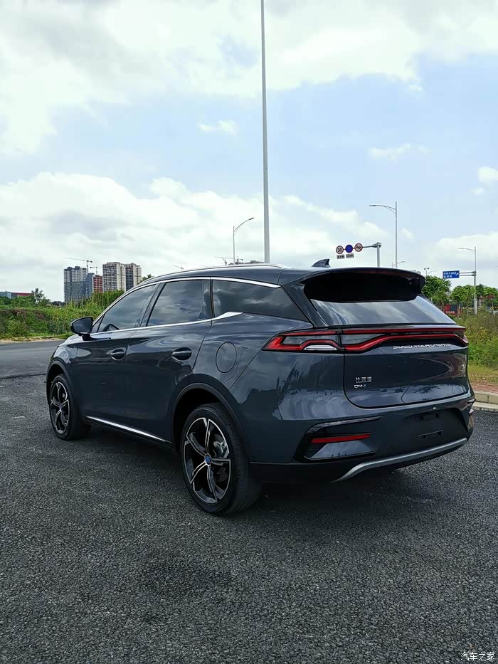 可以加油的纯电suv试驾比亚迪唐dmi