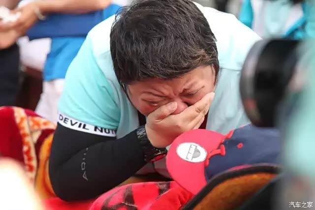 兴义智合吉利 告白|韩红蒋欣等 星光汇聚共助百人援甘