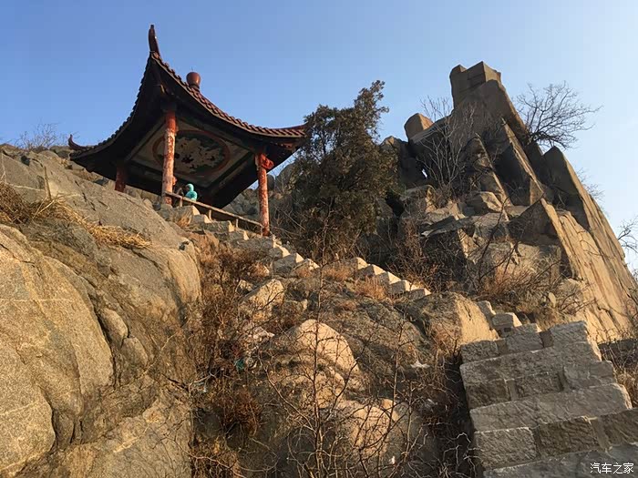 登鹊山体验攀爬乐趣兼谈威驰一年用车感受