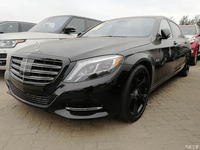 迈巴赫s600熏黑轮毂喜欢点赞