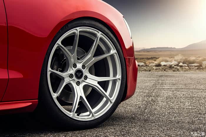 a5装的美国vorsteiner轮毂