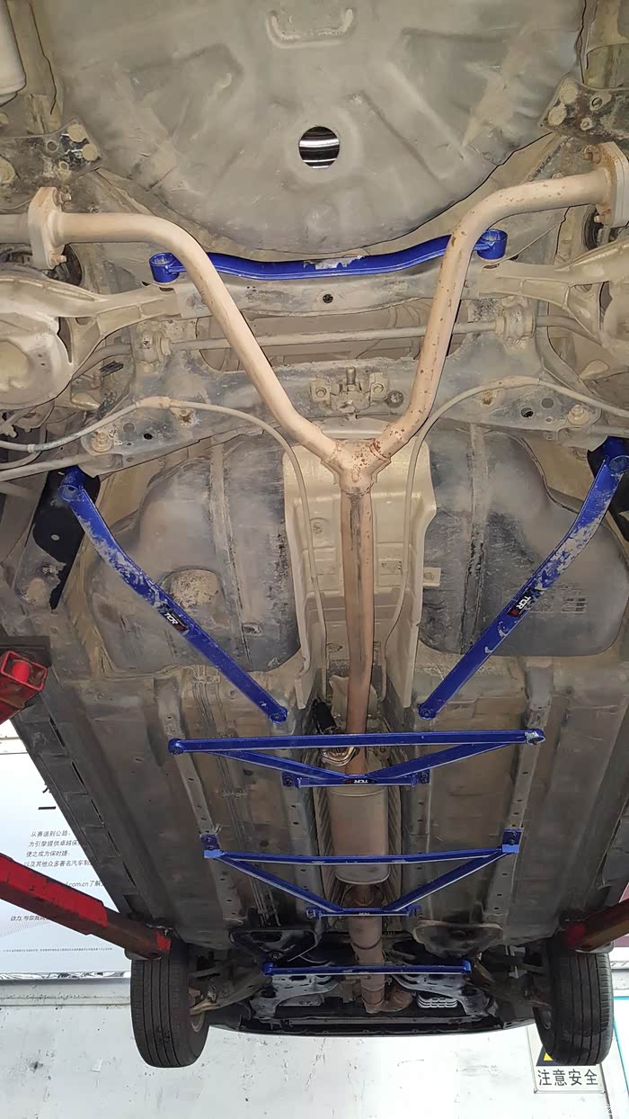 天籁加装全车井字架