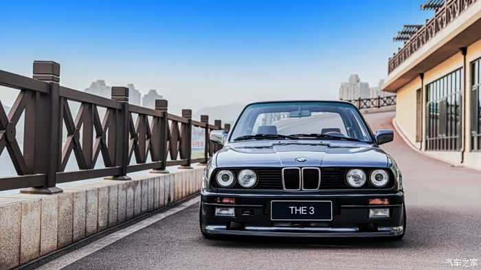 精华达人大评比解析古董车宝马第二代3系e30