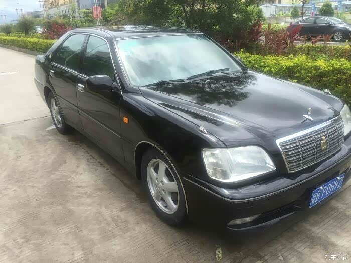 国内数量最少的皇冠175,也就是皇冠11代,大家雅俗共赏!