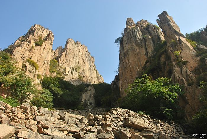 15年國慶節建昌大峽谷花果山冰糖峪長壽山板廠峪之行