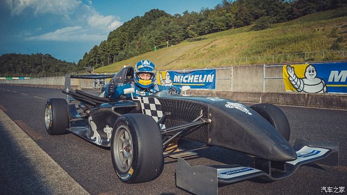 日本茂木賽車場——體驗方程式f4賽車