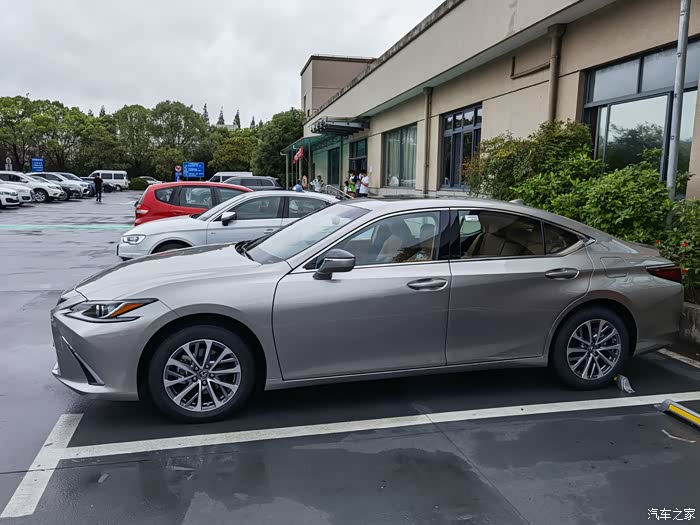 【图】2021款es200卓越版购车记 使用心得_雷克萨斯es论坛_汽车之家