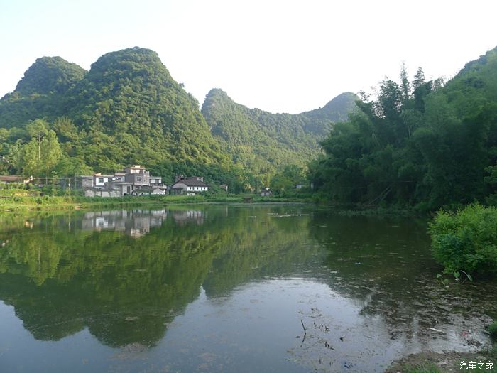 山谷裡面的老村莊 以後的旅遊景點啊 環境真的很優美 空氣很新鮮