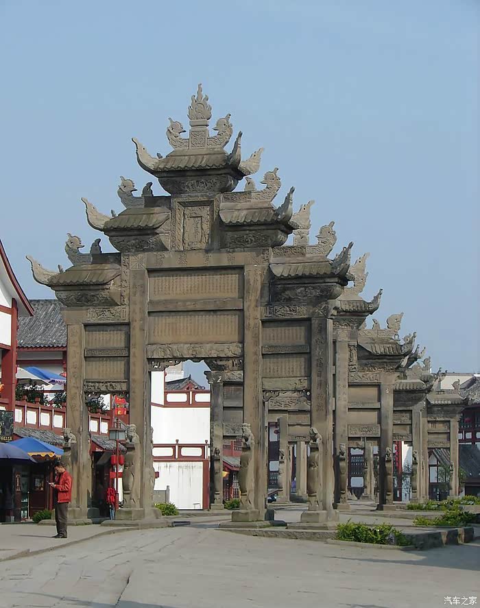 雄伟古牌坊川省隆昌县特色标志有空朋友欢迎来玩哦