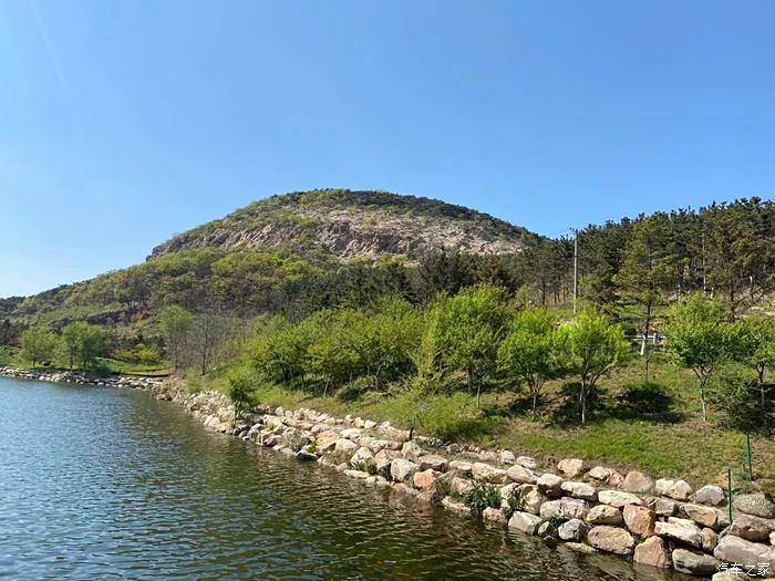 家門口的風景青山綠水長清湖