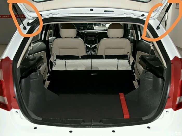瑞虎3x的后备箱