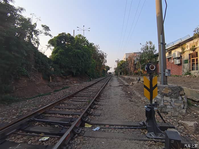 历史遗留下的美好很不错的老旧铁路很有感觉