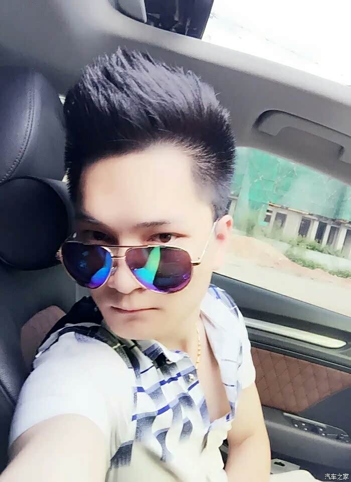 真实实情(关于我儿子刘佳成亿万富二代的身份)事情是这样的