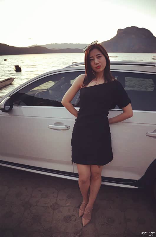 vr视觉17款allroad车模当媳妇湖畔沙滩取景