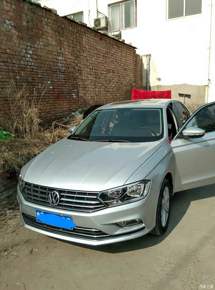 16款宝来16手动舒适水晶银提车作业