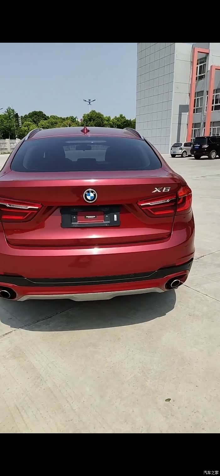 烈焰红溜背之王宝马x6