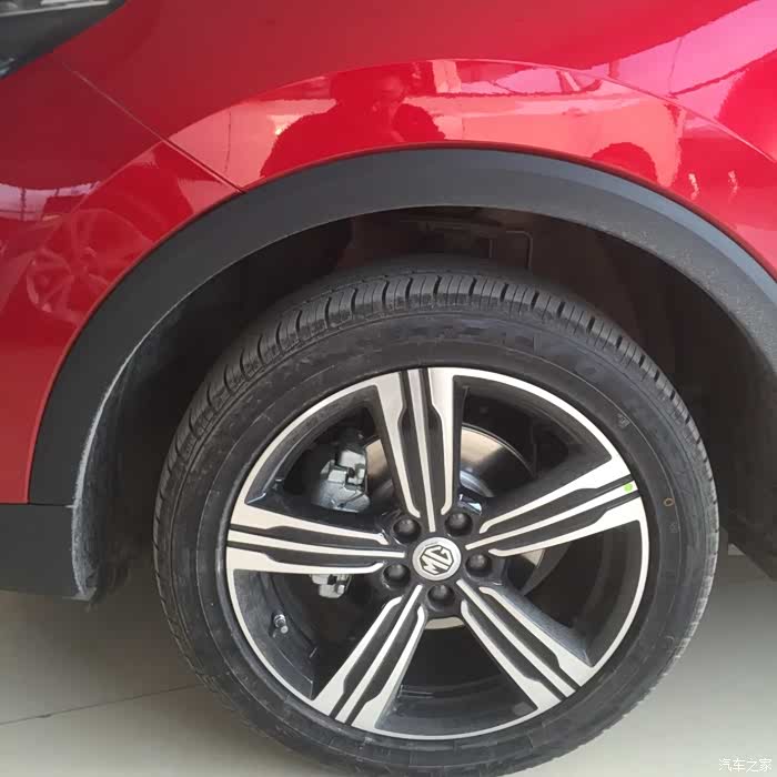 名爵zs一款高科技智能车