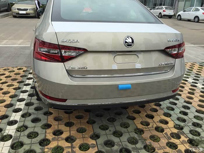 速派遵行,新鲜出炉,热腾腾的!