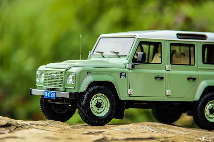 我的秀场我做主路虎卫士车模