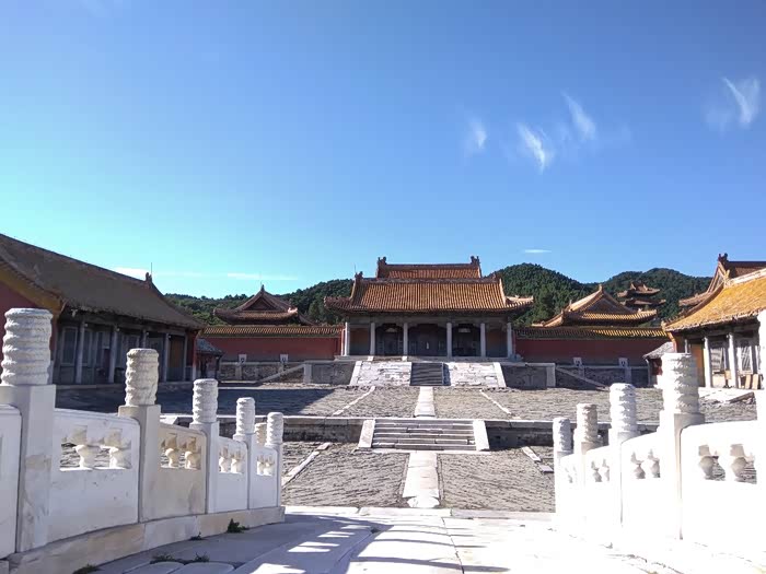 爬蓟县免费的山头黄花山