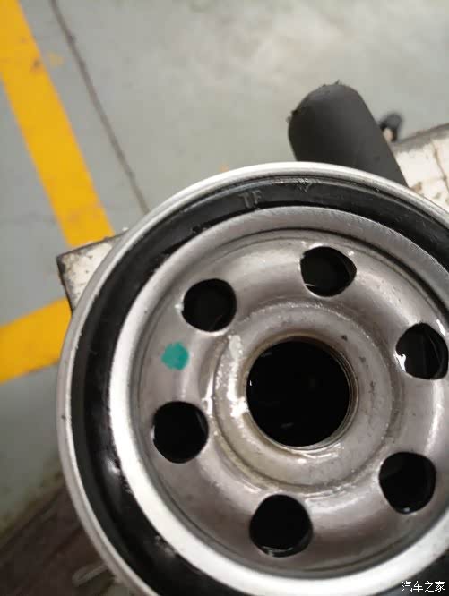 首保后开了1000公里机油滤芯漏油