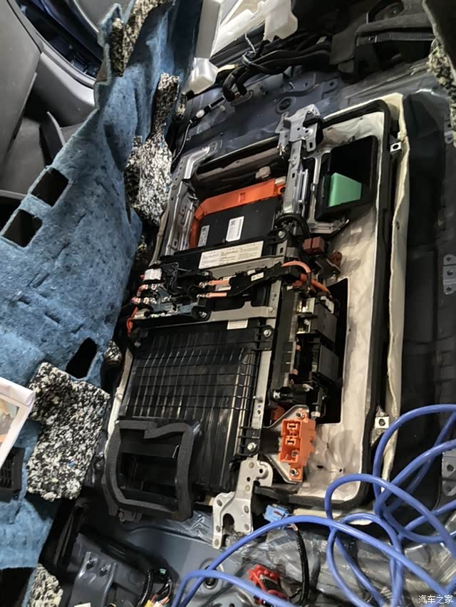 混动奥德赛/艾力绅直流高压锂电池组供电输出交流220v5kw逆变器