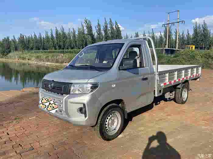 帮我送建材的良驹,东风小康c71