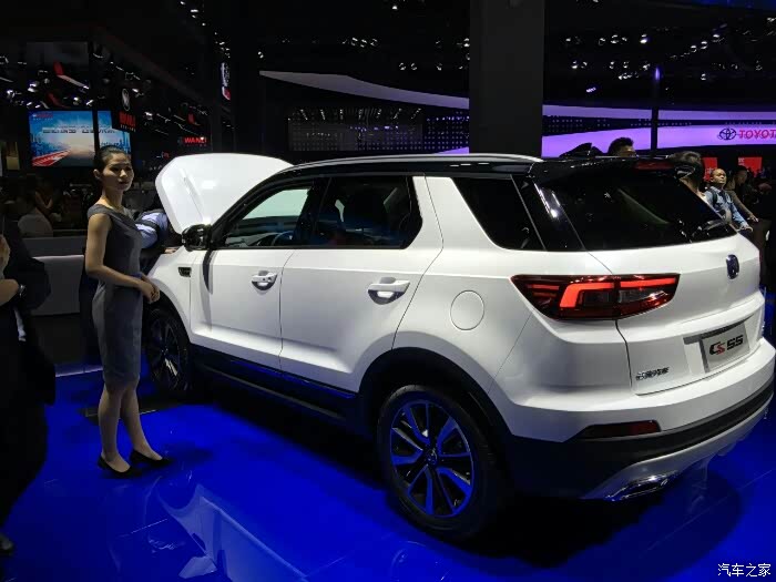 【图】黑白双色车身图片大搜集,清楚的都在这个_长安cs55论坛_汽车之