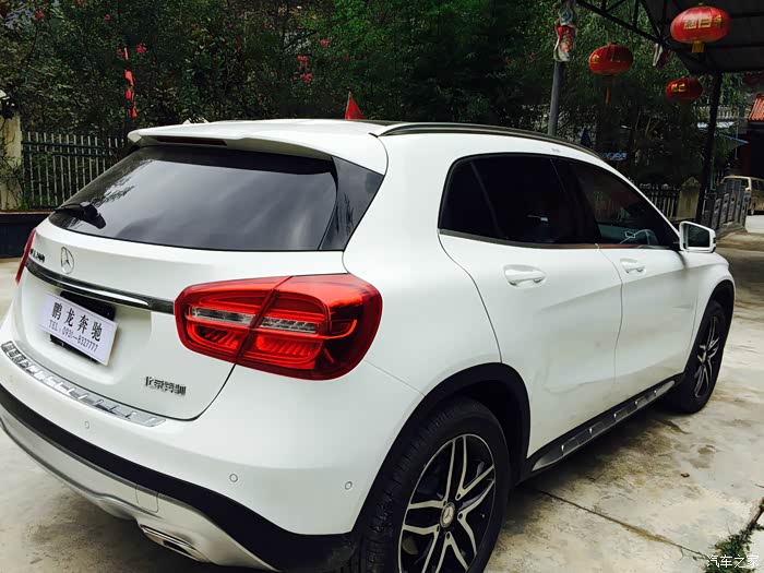 奔驰gla200时尚 白色甘肃兰州提车!