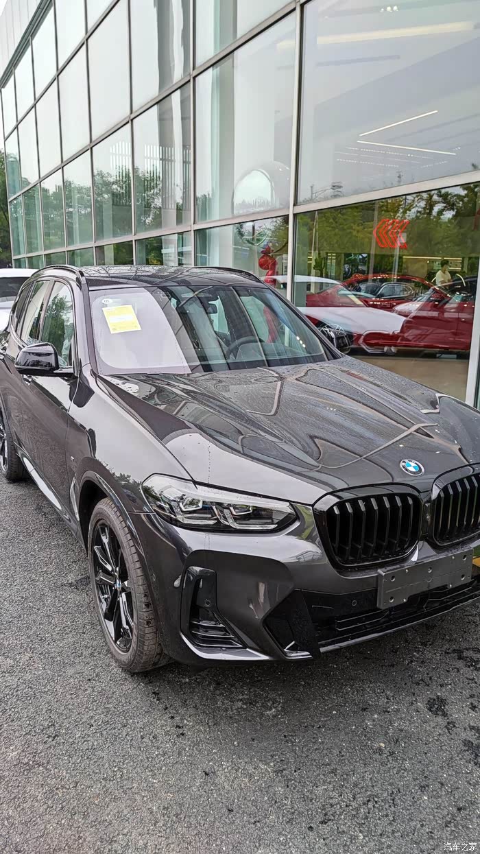 2022款x3 30i领先颜色纠结中