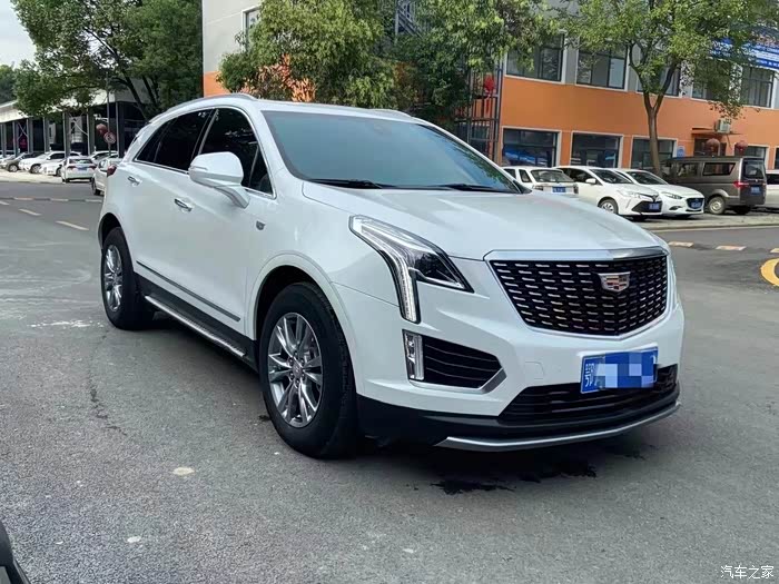 出武汉20年9月凯迪拉克xt5豪华