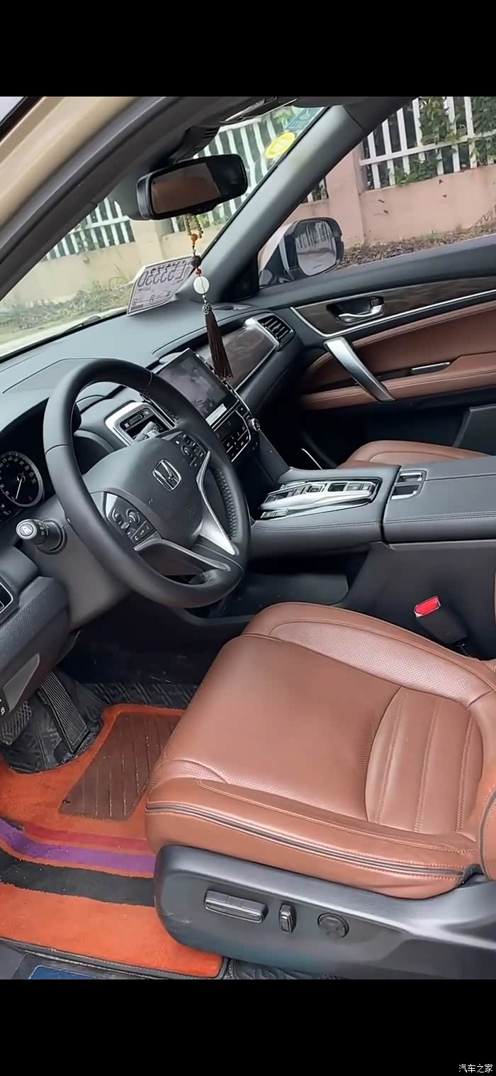 【图】超大空间 配置豪华,本田ur-v内饰一览_精彩图集论坛_汽车之家