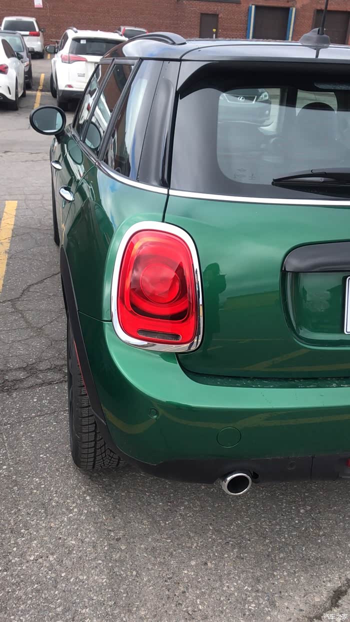 新款墨绿色mini cooper测评