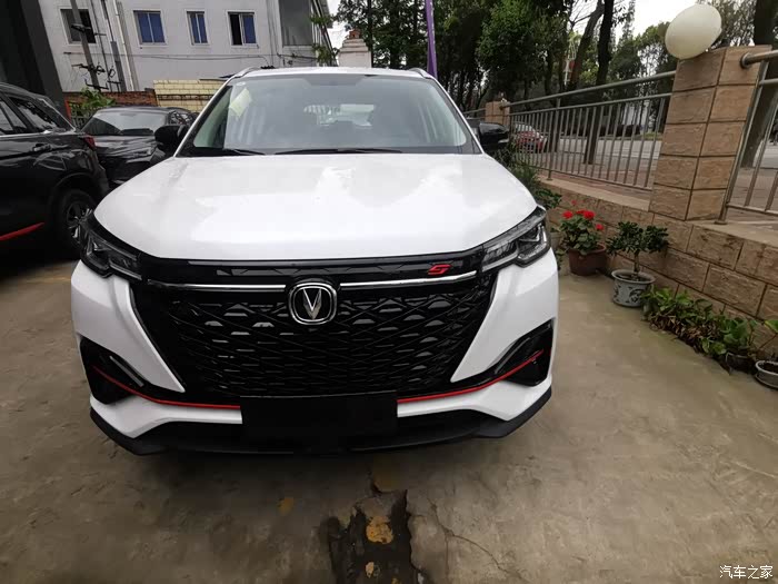 【图】实拍年轻时尚大气白色cs55plus蓝鲸版_长安cs55plus论坛_汽车之