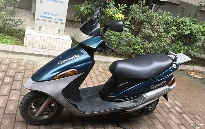 雅馬哈踏板車 迅光125 4cw機器