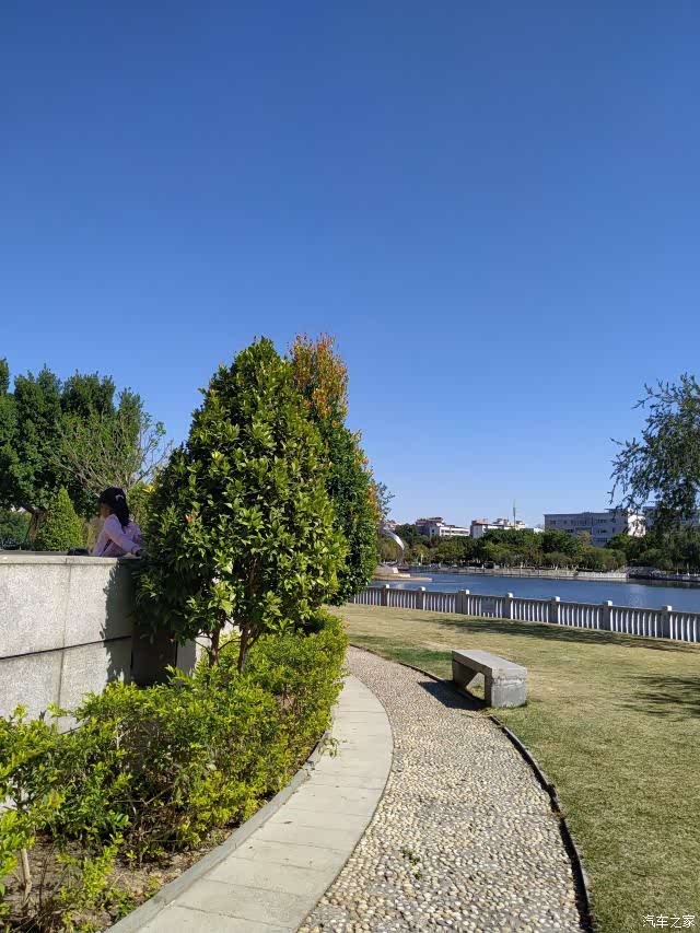 驱名爵mg6自驾游打卡日东公园